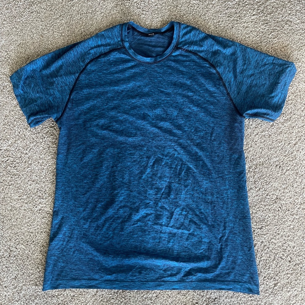 Lululemon swiftly blue large L